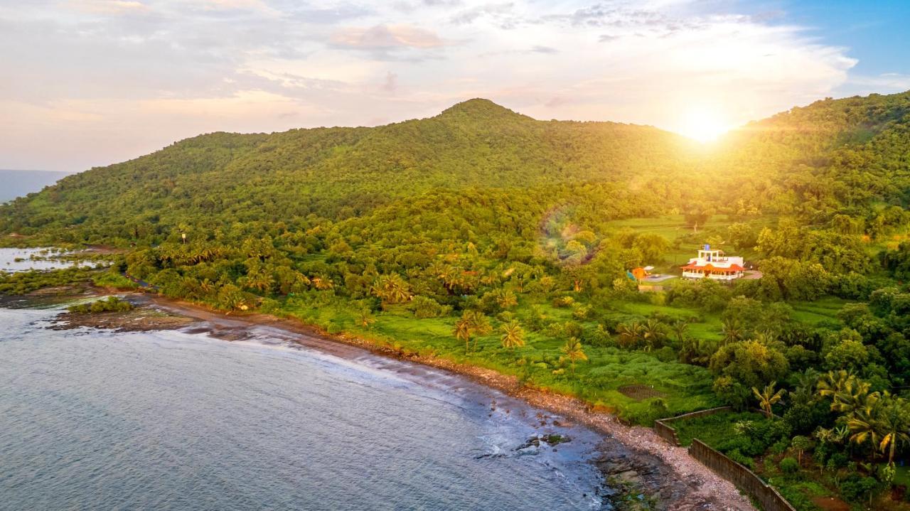 Spicy Mango Ocean Paradise - Luxurious Sea View Villa In Alibaug Christpada Eksteriør bilde